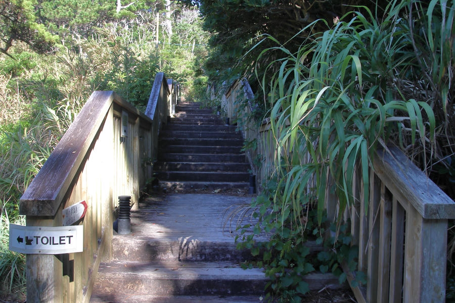 【式根島】山海の湯(ふなりっとの湯)は野趣あふれる温泉!海辺の秘湯体験<前編>